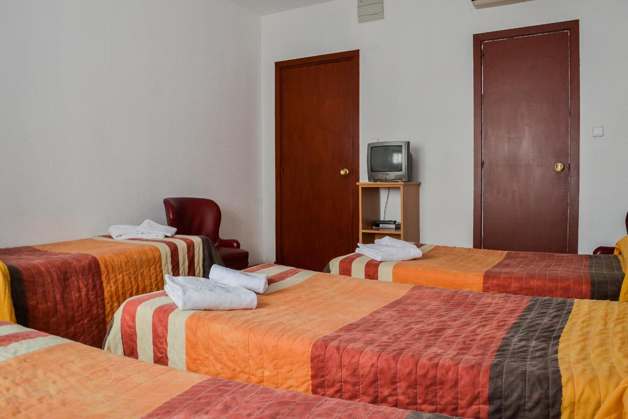 Hostal Cataluna Saragossa Zimmer foto